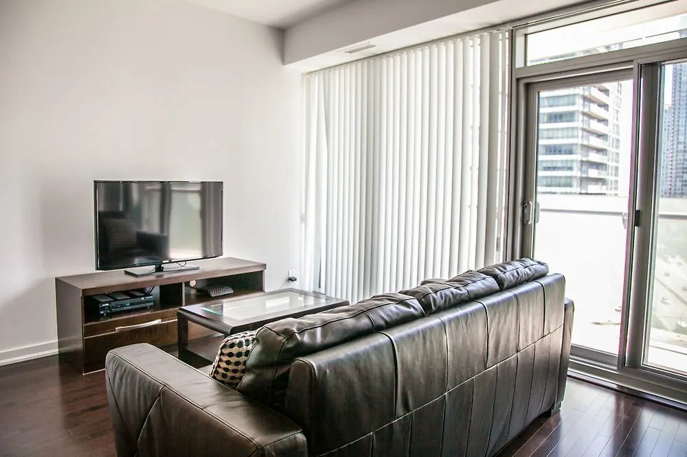 The Corporate Suites - Ice Condos Toronto 4*,  Canada
