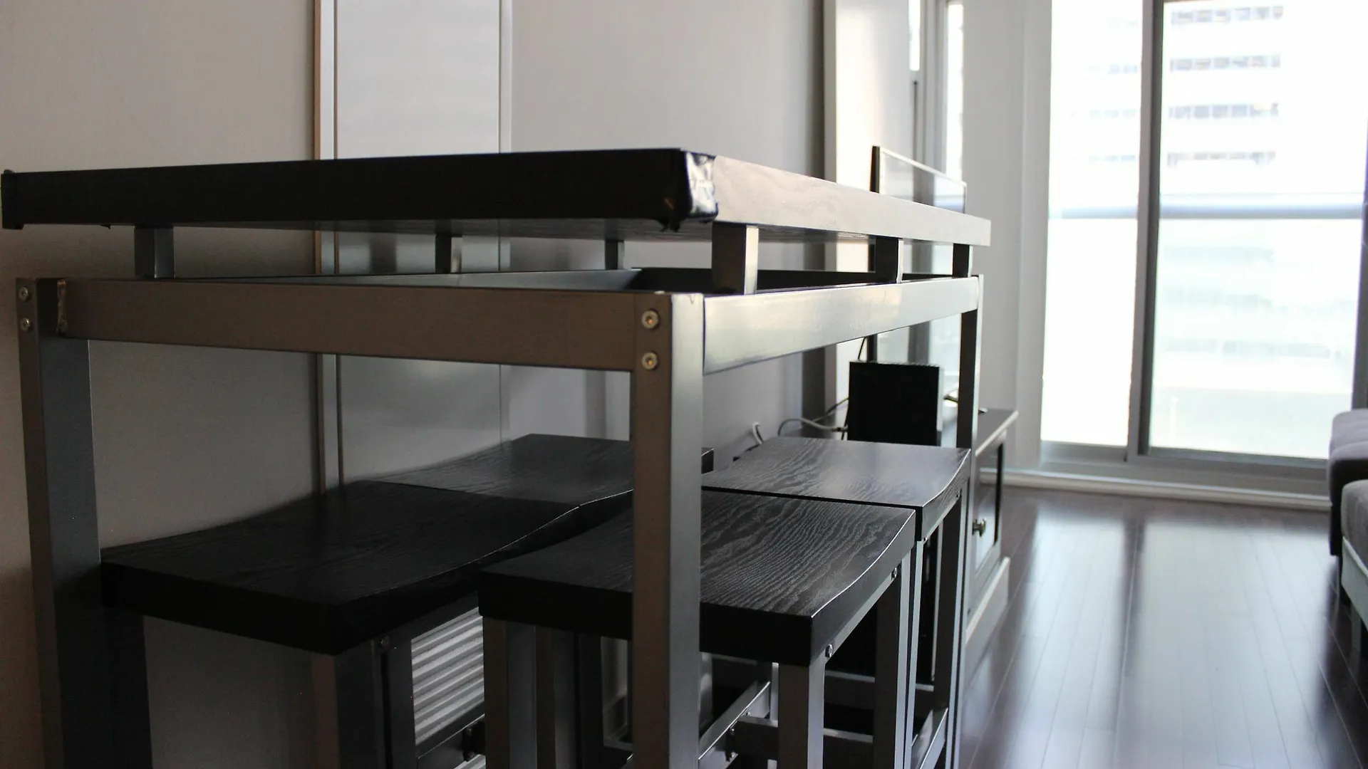 Hotel The Corporate Suites - Ice Condos Toronto