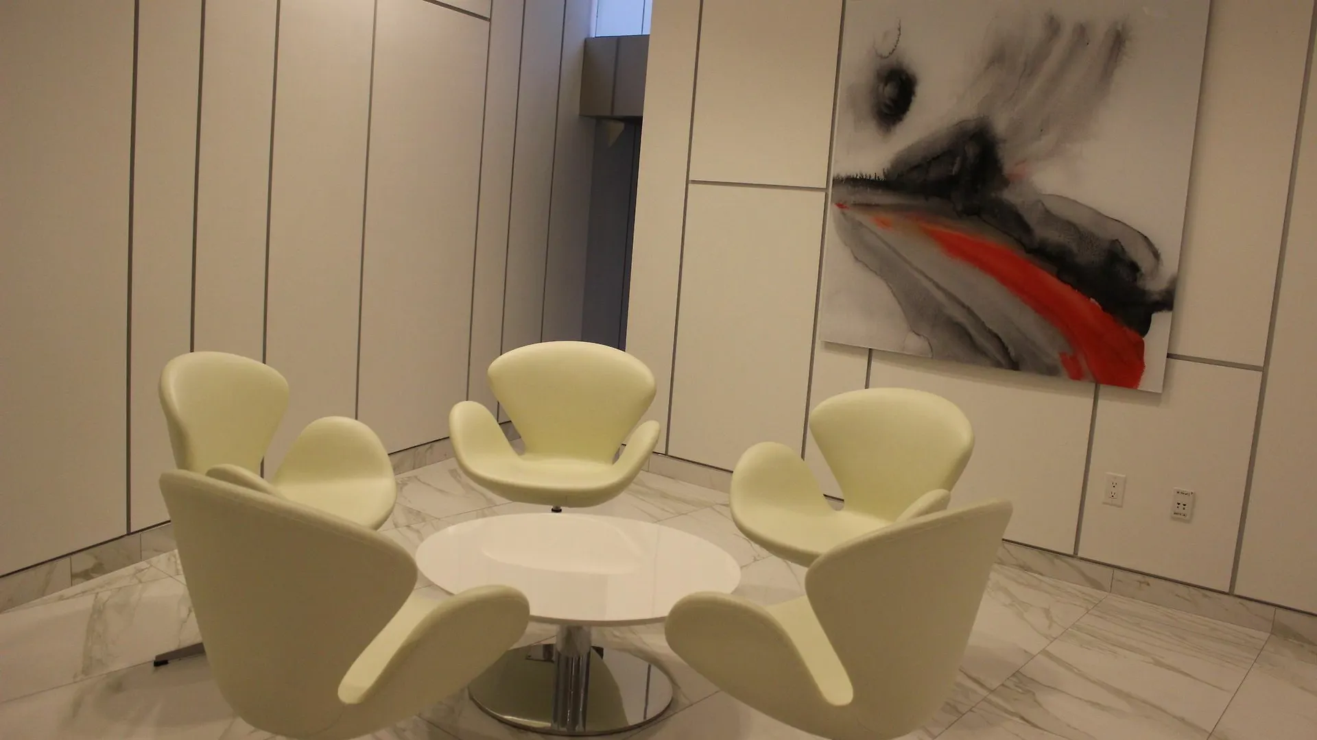 Hotel The Corporate Suites - Ice Condos Toronto