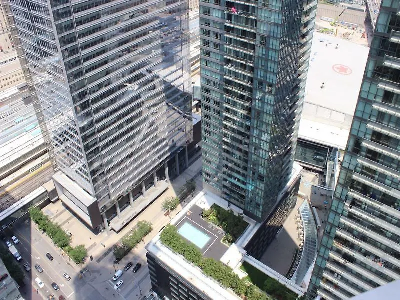 Hotel The Corporate Suites - Ice Condos Toronto