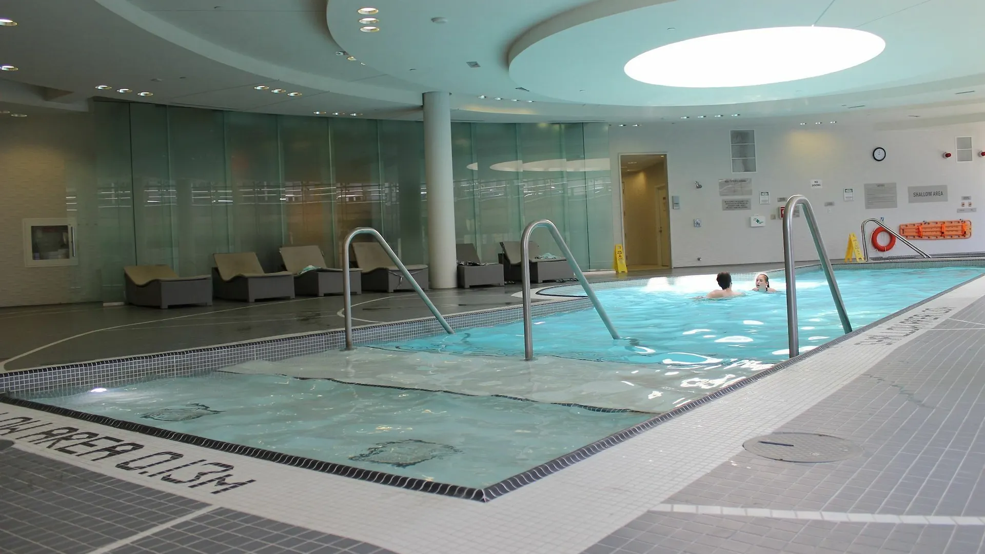 The Corporate Suites - Ice Condos Toronto 4*,  Canada
