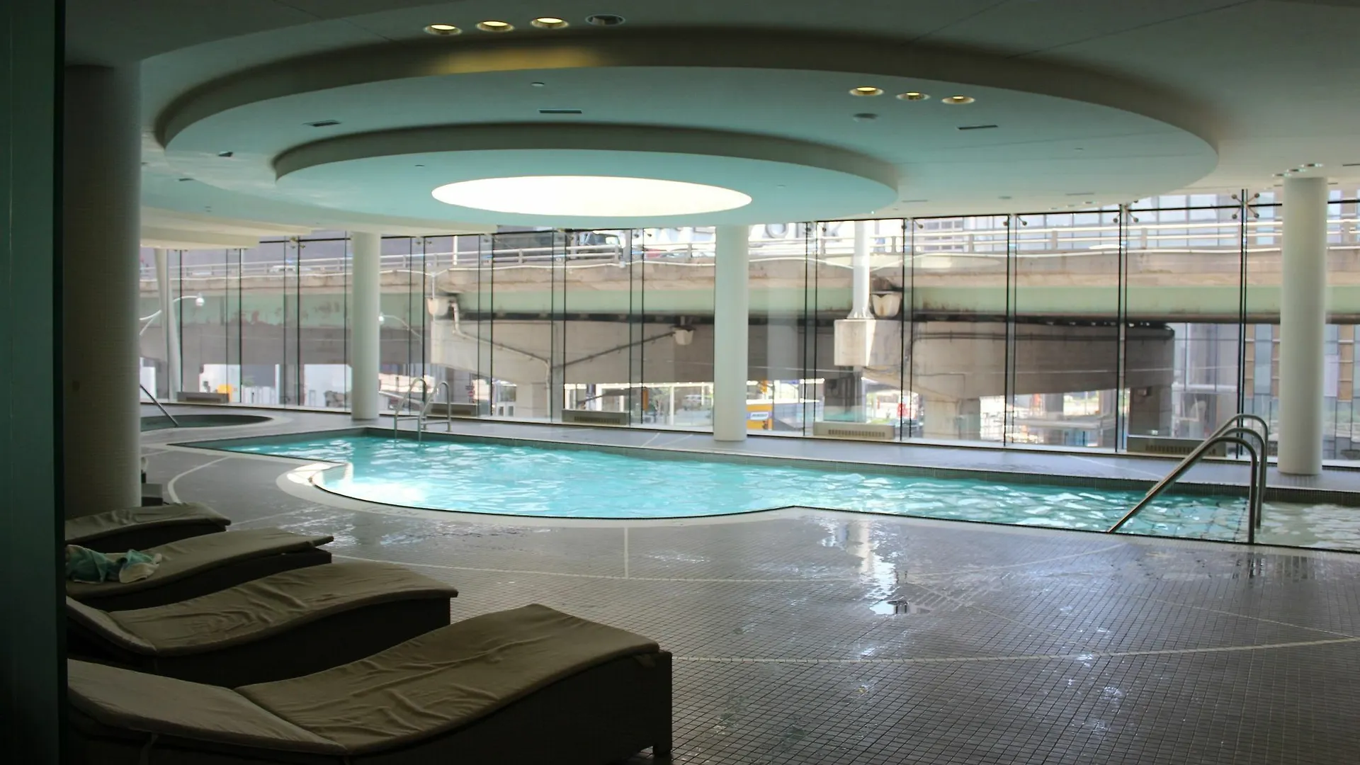 The Corporate Suites - Ice Condos Toronto Canada