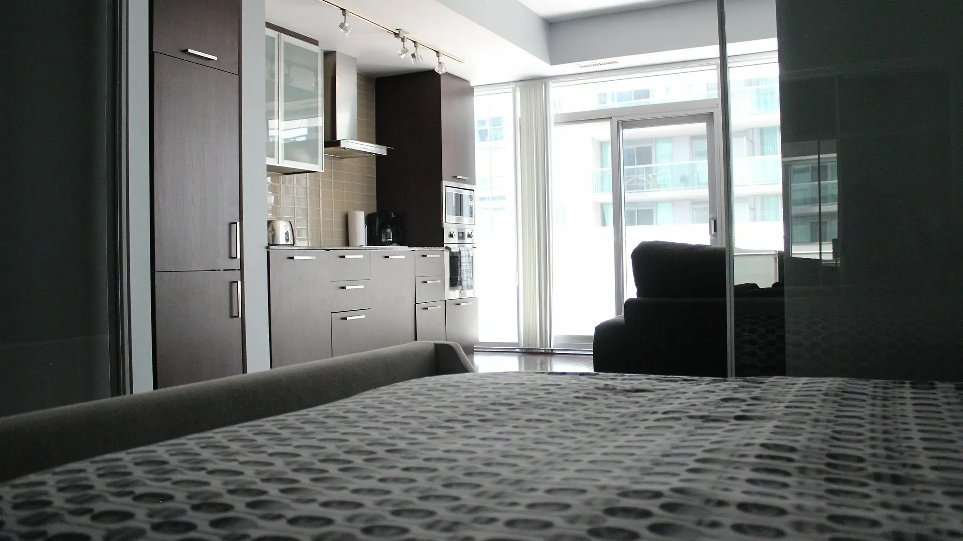 The Corporate Suites - Ice Condos Toronto